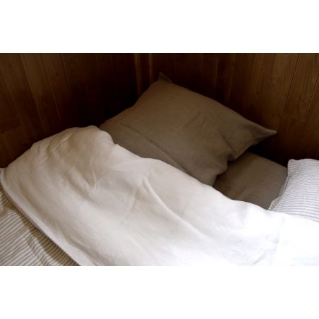 BREEZ oreiller avec une housse d'oreiller en chanvre 40х60