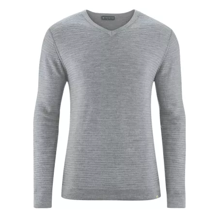 Men's man-neck sweater and wool