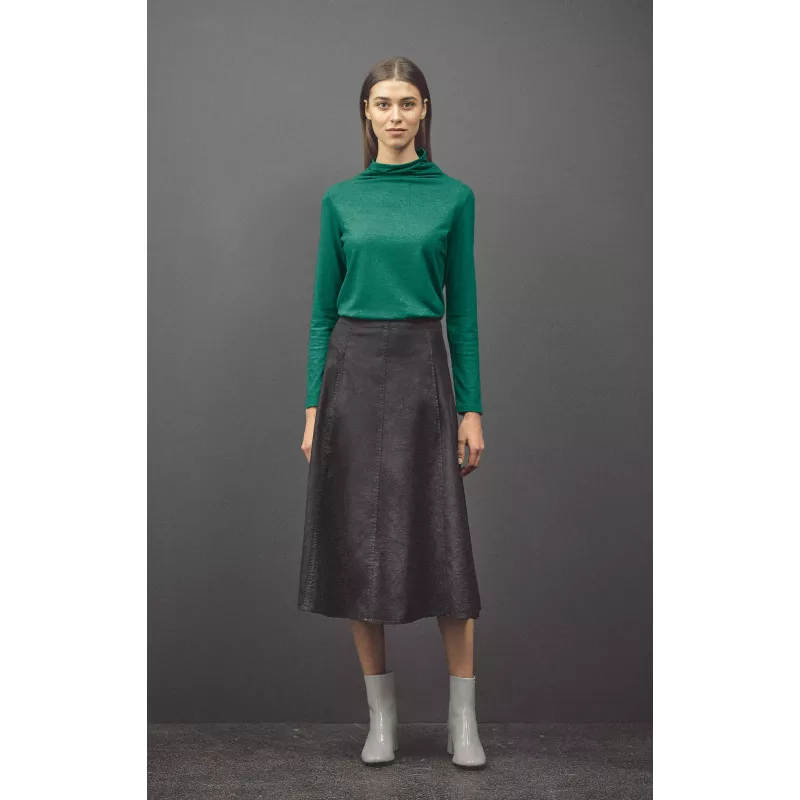 Dolcettolo sotto il maglione