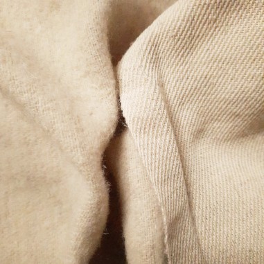 Tessuto twill di canapa e lana