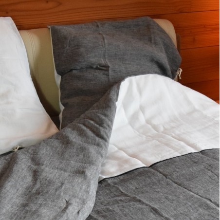 BREEZ oreiller avec une housse d'oreiller en chanvre 40х60